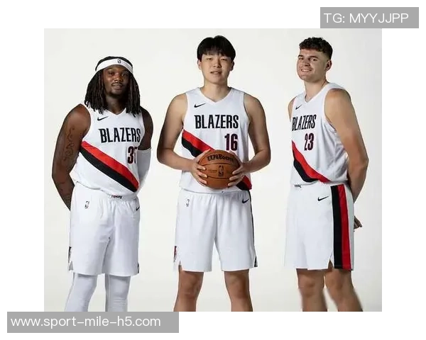 开拓者伤病情况更新罗伯特威廉姆斯继续缺阵利拉德与亨德森仍在恢复中